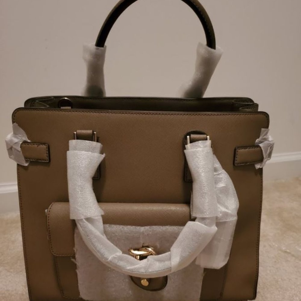 MICHAEL KORS HANDBAG EMMA LG SAFFIANO LEATHER TOTE